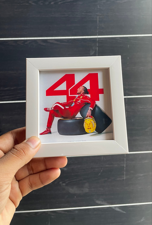 "Lewis Hamilton Formula 1 Wall Frame – Motorsport Icon Art"